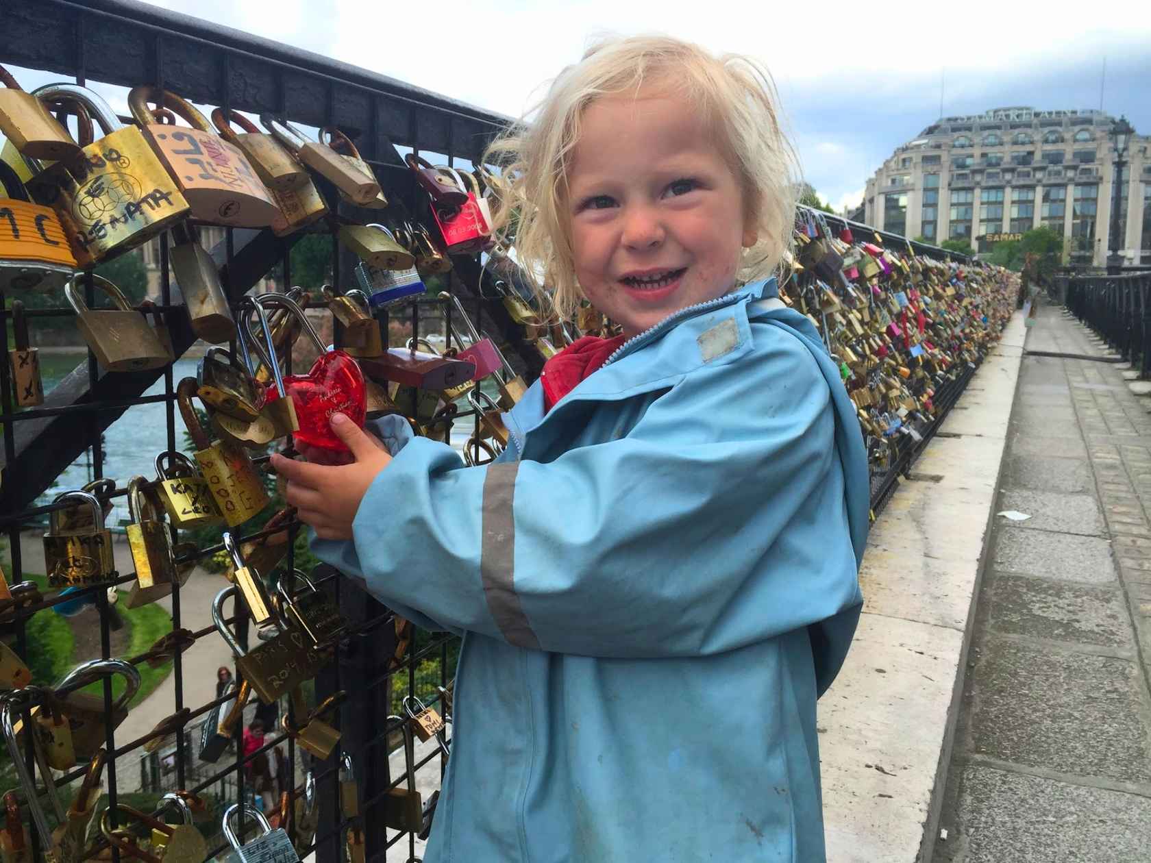 Fjord-love-locks