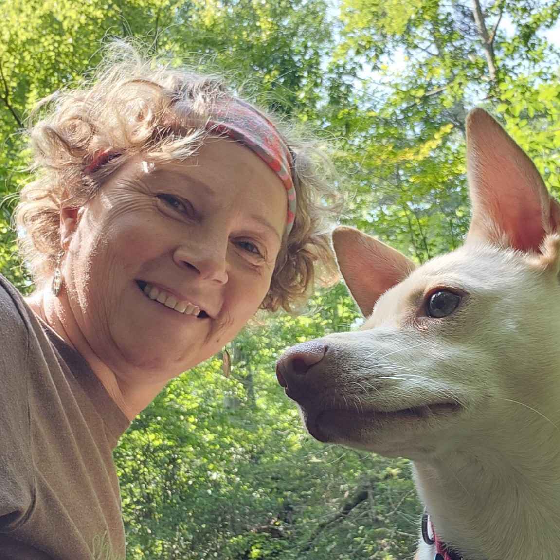 Nadine and Gavin 1x1 Forest Bathing with Your Dog