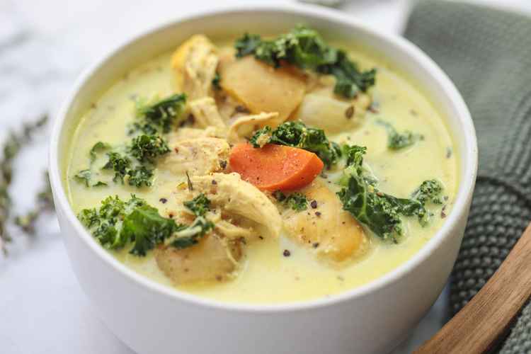 creamy-chicken-potato-soup-5